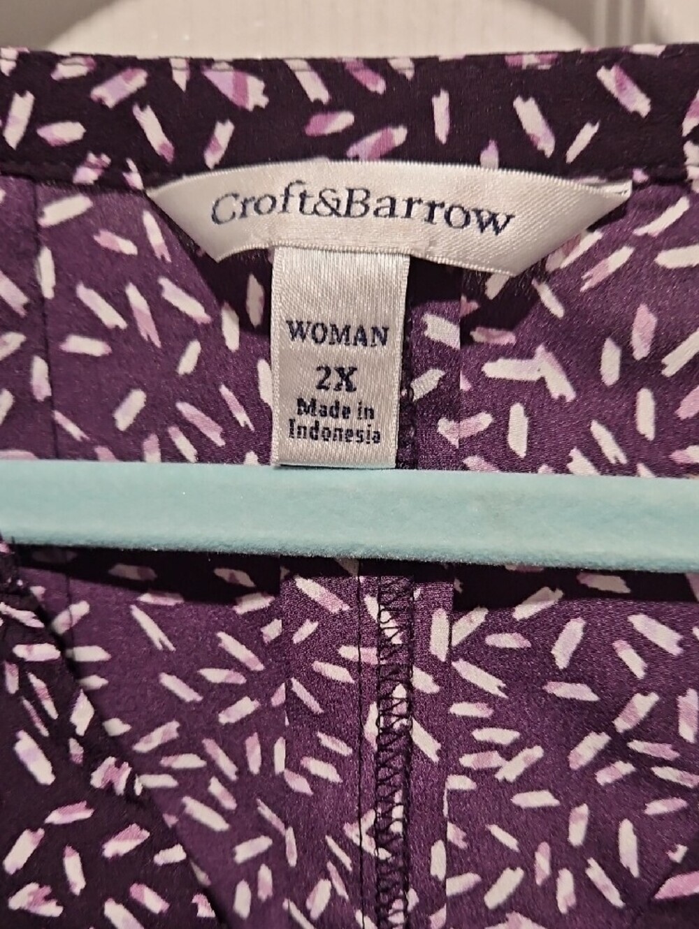 croft & barrow Purple and White Printed V-Neck Tunic Top - Picture 2 of 4